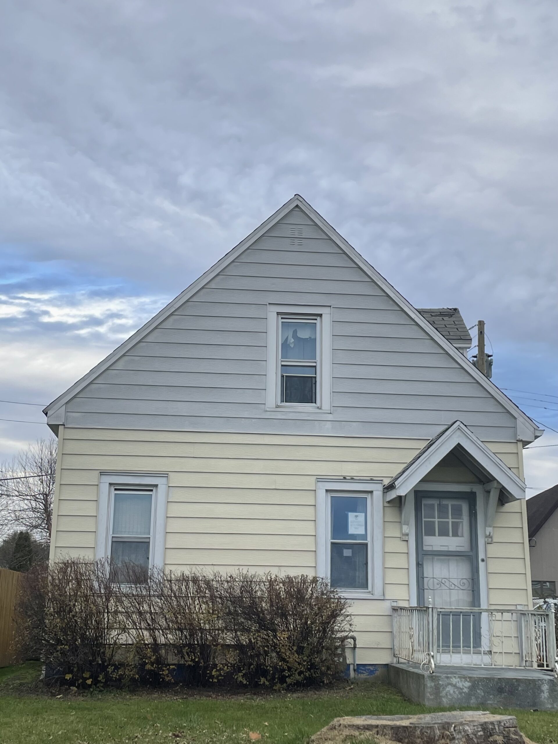 Dean Rd, Depew, NY 14043